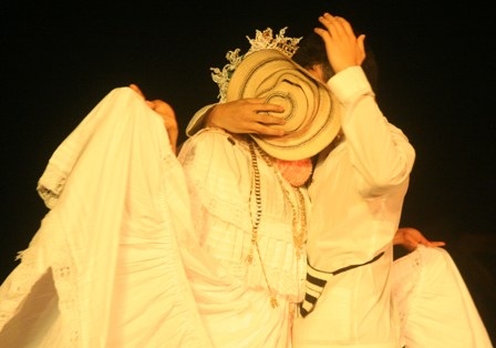 Vũ điệu váy xòe vui nhộn Panama