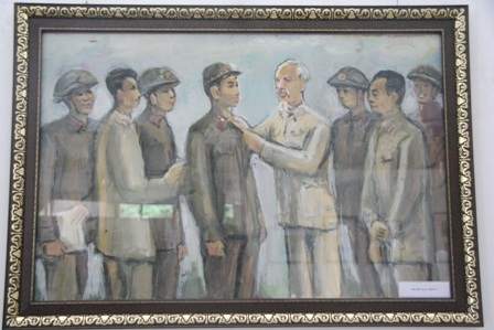 Xúc động người lính mù vẽ 3.000 bức chân dung Bác