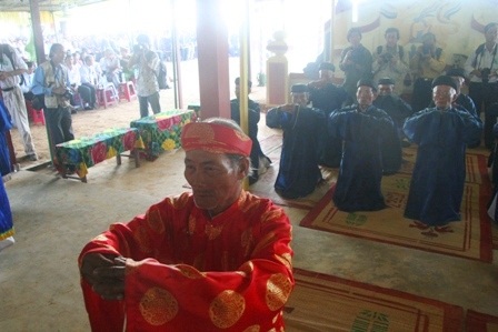 Tái hiện lễ hội bà Tơ - người đàn bà có công cứu chúa Nguyễn