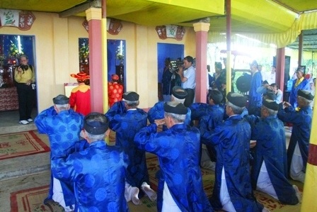 Tái hiện lễ hội bà Tơ - người đàn bà có công cứu chúa Nguyễn