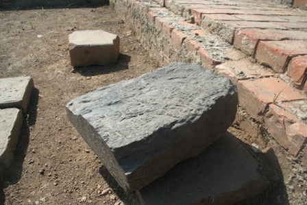 Khai quật đài thiên văn cổ duy nhất còn lại ở Việt Nam - 15 Khai quật đài thiên văn cổ duy nhất còn lại ở Việt Nam