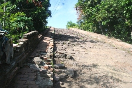 Khai quật đài thiên văn cổ duy nhất còn lại ở Việt Nam - 3 Khai quật đài thiên văn cổ duy nhất còn lại ở Việt Nam