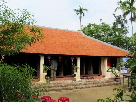 Trùng tu 1 nhà rường xưa tại làng cổ Phước Tích