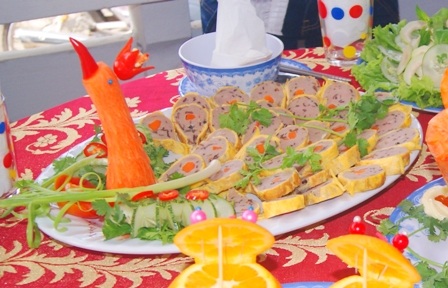 Xem các món ăn đầy "chất" 20/10 của phụ nữ Huế - 4 Chim phượng hoàng