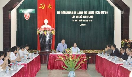 Thứ trưởng Bộ GD&ĐT Bùi Văn Ga (