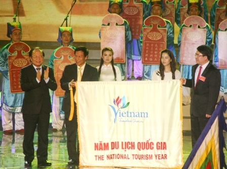 Vang mãi bài ca bên thành cổ Quảng Trị