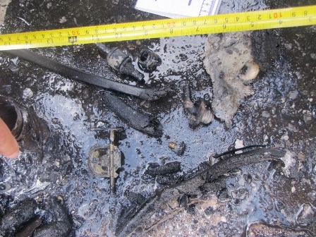 Hiện trường chiếc xe bị cháy