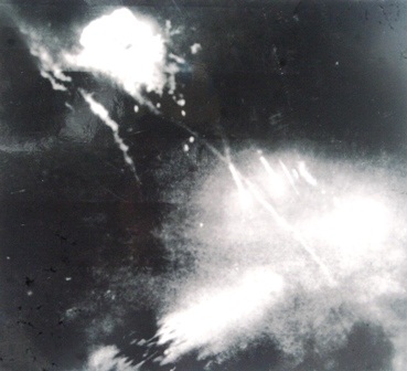 Tên lửa của ta bắn máy bay Mỹ