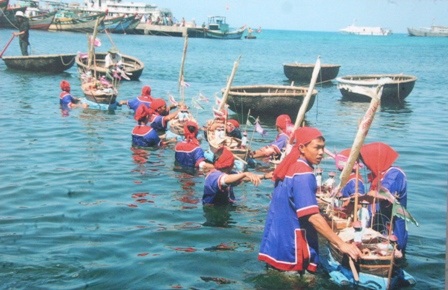 Khao lễ Thề Lính Hoàng Sa