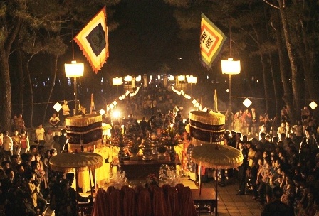 10 sự kiện tiêu biểu của Di sản Huế năm 2012 - 3 Lễ Tế đàn Nam Giao (đàn thần trời) 2012
