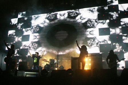 Sự thiếu vắng trong năm 2011 đã cho ngày trở lại của lò vi sóng thêm phần ấn tượng