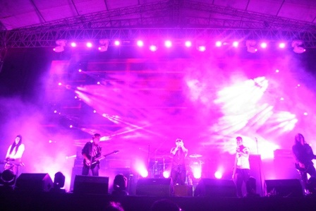 Black Infinity với độ nặng cần có đã xuất hiện