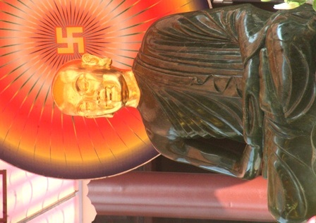 Hàng ngàn người chiêm bái tượng ngọc Phật hoàng Trần Nhân Tông - 1 Tượng bằng ngọc bích Phật hoàng Trần Nhân Tông lớn nhất Việt Nam