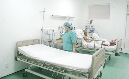 Xúc động lễ tưởng niệm bác sĩ tử vì... nghiệp - 6 BS.Carlo Urbani - người đã hy sinh vì SARS cho Việt Nam
