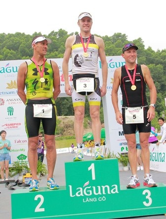 Căng thẳng, hồi hộp ở cuộc thi 3 môn phối hợp quốc tế lần đầu tại Việt Nam - 6 3 VĐV nam cao nhất