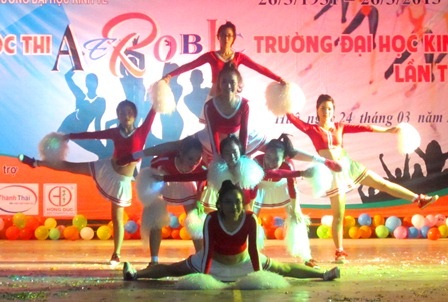 Phần cuối bài thi được xếp hình đẹp mắt