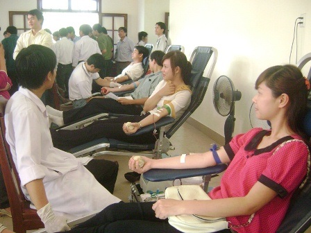 Ngày hội hiến máu tại TX Hương Trà sáng 5/4