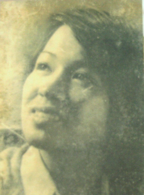 Ảnh đen trắng một thời hoài niệm xưa với “Mẹ vợ của tôi” - 3 Ảnh chân dung mẹ vợ theo dấu phai nhạt thời gian