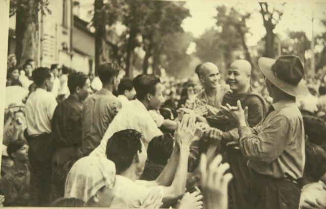 Lần đầu công bố ảnh về cuộc đấu tranh chống đàn áp Phật giáo 1963 - 16 Hình ảnh những tăng ni, phật tử đã hy sinh vì đạo phật