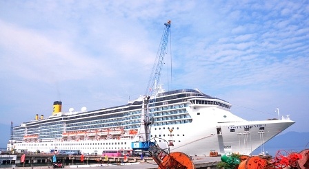 Siêu tàu du lịch Costa Atlantica lần đầu tiên đến Việt Nam - 1 Siêu tàu du lịch Costa Atlantica (Ý) lần đầu tiên đến Việt Nam