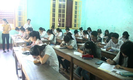 Các thí sinh dự thi vào ĐH Huế năm 2013