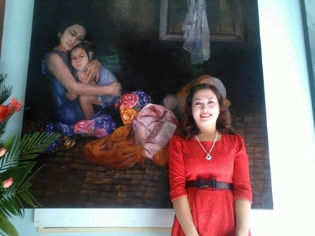 Xem tranh đầy tình cảm của nữ họa sĩ nhân ngày 20-10 - 1 Nữ họa sĩ trẻ Đặng Thị Thu An