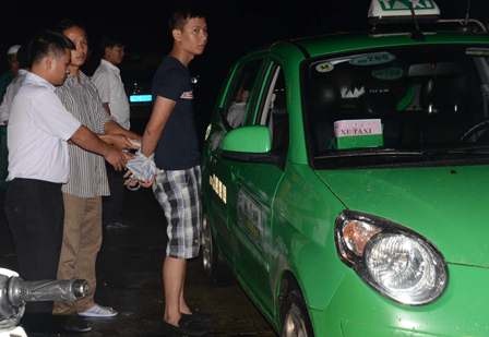 Tài xế taxi giết người cướp… taxi - 1 Tên Sinh bị bắt giữ tại hiện trường