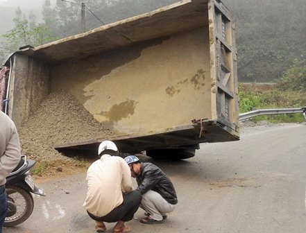 Hiện trường vụ tai nạn chết người