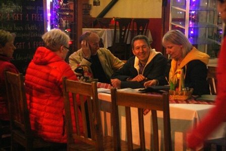 Khá nhiều khách tây lớn tuổi đã đến Huế dịp này