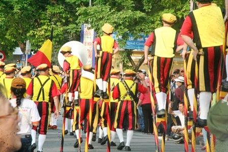 Sự thân thiện của cà kheo và Huế trong lễ hội Festival