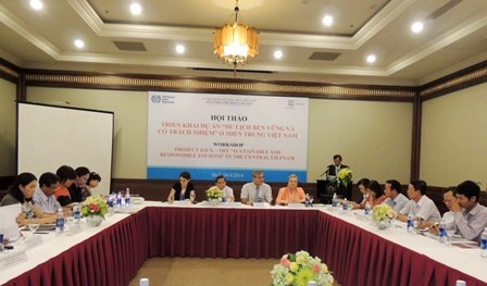 Quang cảnh buổi hội thảo