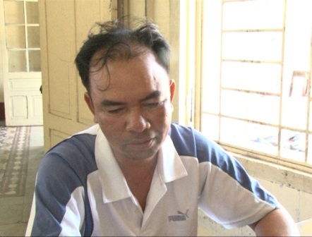 Tên lái xe ôm hung hãn tấn công tình nguyện viên tiếp sức mùa thi đang chở sĩ tử đã bị bắt