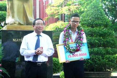 Ông Nguyễn Văn Cao - Chủ tịch UBND tỉnh Thừa Thiên - Huế