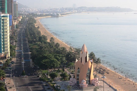 Việt Nam có nhiều lợi thế phát triển kinh tế biển - 1 Việt Nam có nhiều lợi thế phát triển kinh tế biển - 1