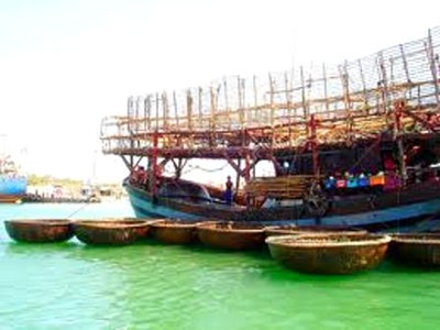 Một ngư dân mất tích ở vùng biển Trường Sa - 1