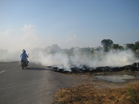Hà Nội bị “hun khói” - 3