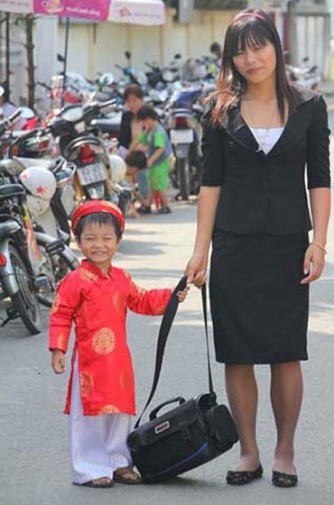 Chuyện khó tin về người con gái nhận nuôi con của người yêu cũ - 1 Chuyện khó tin về người con gái nhận nuôi con của người yêu cũ - 1