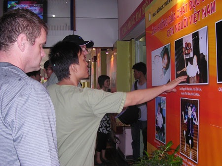 “Chất độc da cam - Dioxin - Tội ác và công lý”  - 1