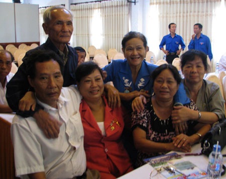 Vinh danh Liên đội anh hùng - 1 Vinh danh Liên đội anh hùng - 1