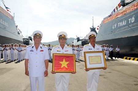 Hải quân Việt Nam tiếp nhận tàu hộ vệ tên lửa - 2 Hải quân Việt Nam tiếp nhận tàu hộ vệ tên lửa - 2