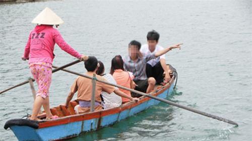 Đại gia và những kiểu nhậu “độc” - 2 Đại gia và những kiểu nhậu “độc” - 2