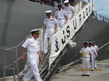 Tàu lực lượng tự vệ biển Nhật Bản thăm Đà Nẵng - 2