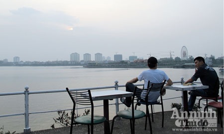 Cực “độc” cà phê… lô cốt - 12 Cực “độc” cà phê… lô cốt - 12