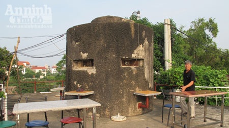 Cực “độc” cà phê… lô cốt - 10 Cực “độc” cà phê… lô cốt - 10