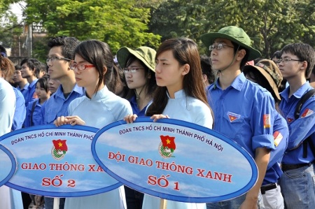 Tuổi trẻ Thủ đô với văn hóa giao thông - 1