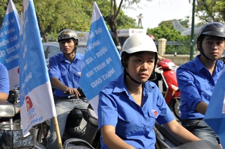 Tuổi trẻ Thủ đô với văn hóa giao thông - 4
