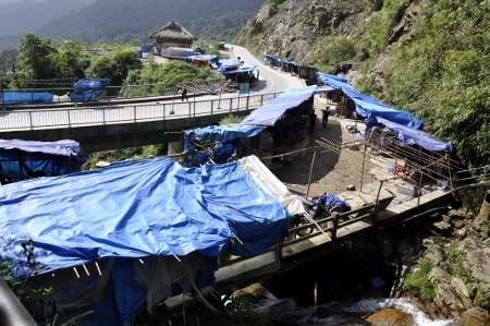 Thác Bạc, thác... rác! - 10