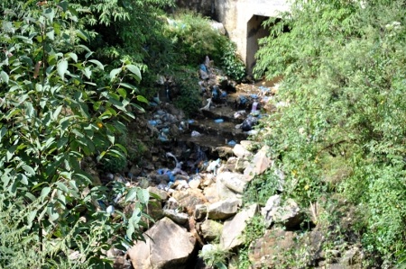 Thác Bạc, thác... rác! - 8