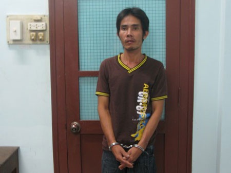 Rủ bạn cũ đi hát karaoke để… cướp xe  - 1