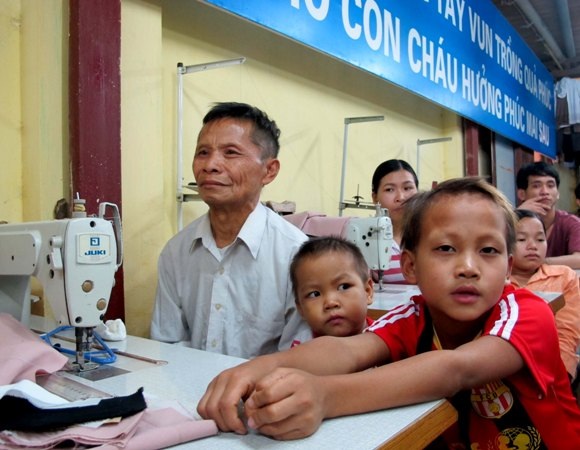 “Người tiền sử” - từ hang đá về… thủ đô! - 2 “Người tiền sử” - từ hang đá về… thủ đô! - 2